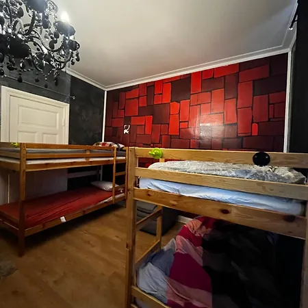 Idyllische Altbauwohnung Mit Vielen Schlafmoeglichkeiten Apartman Rendsburg