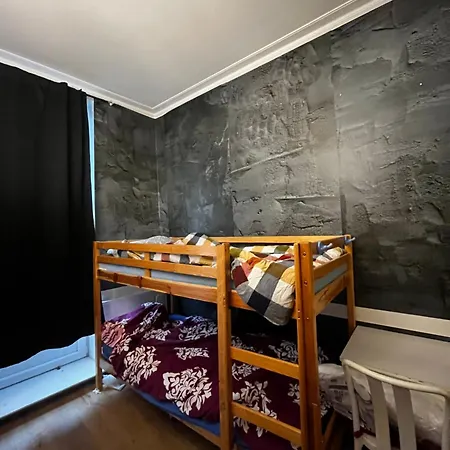 Idyllische Altbauwohnung Mit Vielen Schlafmoeglichkeiten Apartman